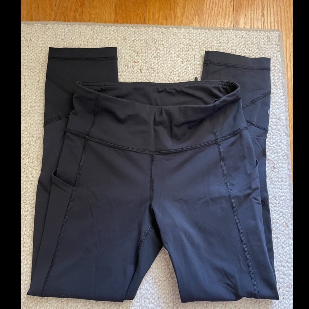 Lululemon 23 in inseam Black Leggings
